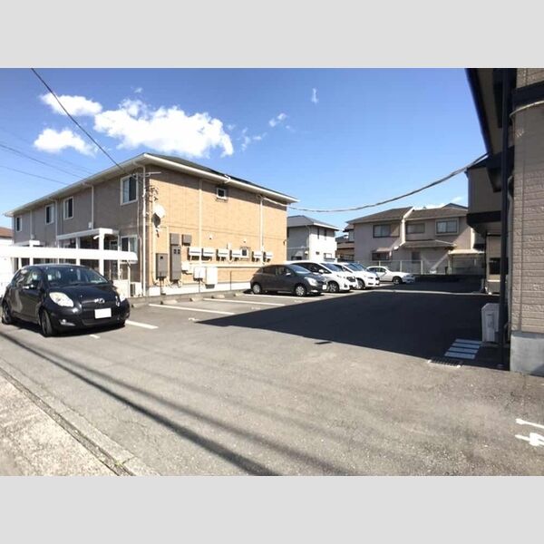 駐車場 (駐車場)