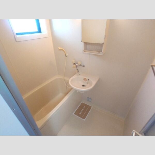 バス (ユニットバス)