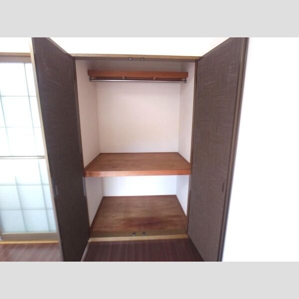 収納 (クローゼット)