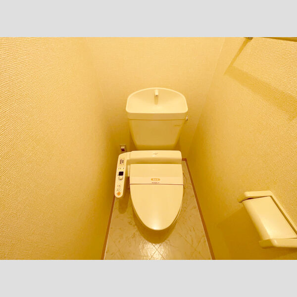 トイレ (温水洗浄便座)