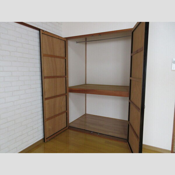 収納 (物入)