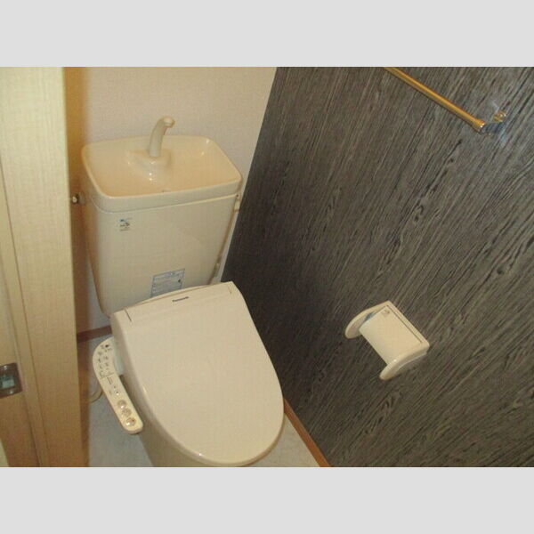 トイレ (温水洗浄暖房便座)