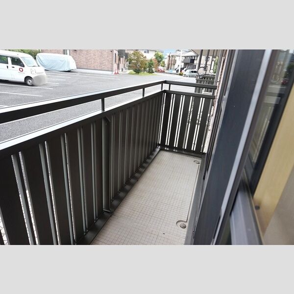 バルコニー・ベランダ (バルコニー)