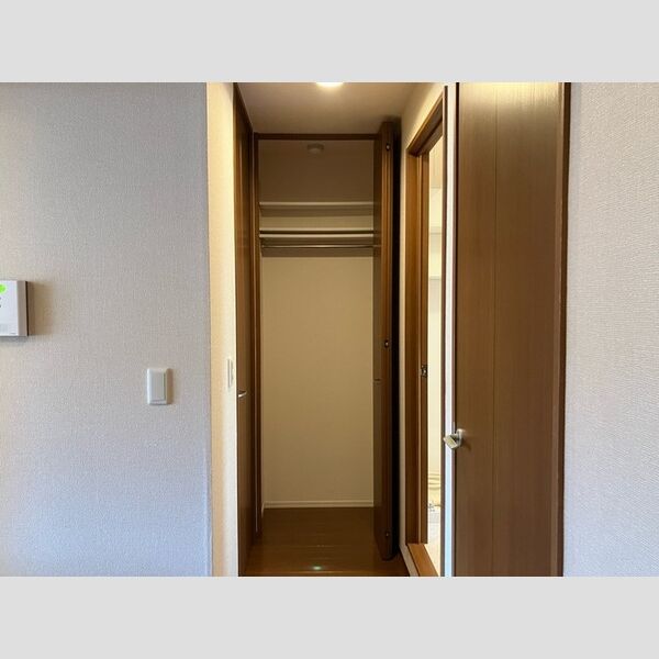 収納 (クローゼット)