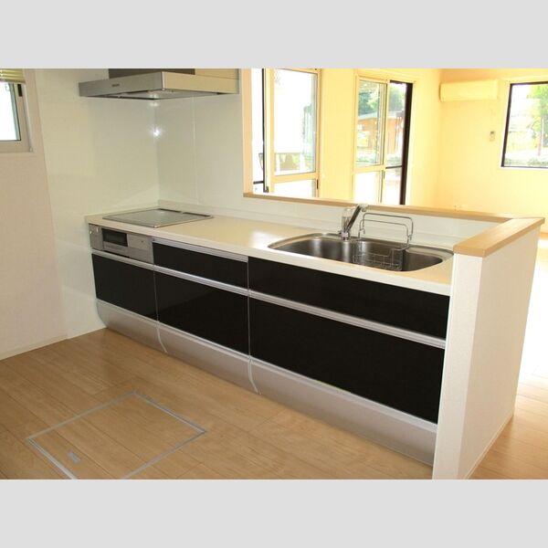 キッチン (IH対応システムキッチン)