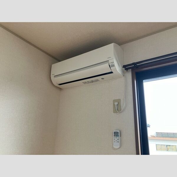 その他設備 (エアコン(1台))