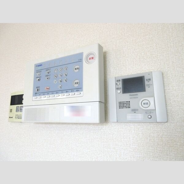 その他設備 (ALSOKホームセキュリティTVインターホン)