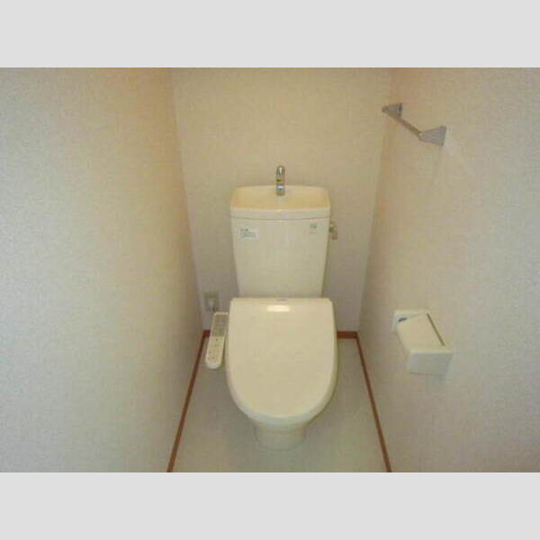 トイレ (温水洗浄暖房便座)