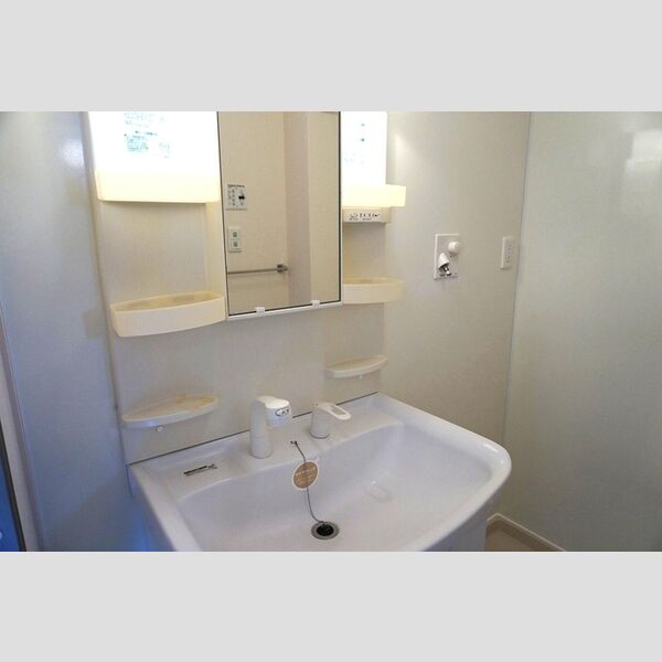 洗面所 (洗面)