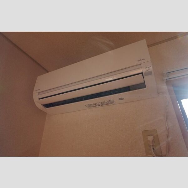 その他設備 (エアコン)