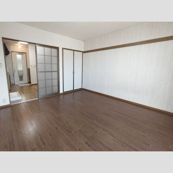 その他 (洋室)