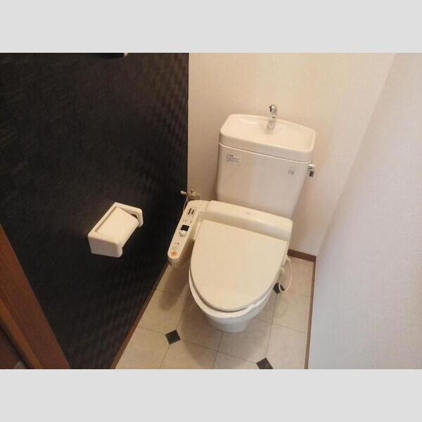 トイレ (温水洗浄暖房便座)