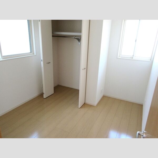 その他 (2階　洋室)