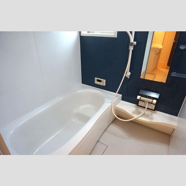バス (浴室)