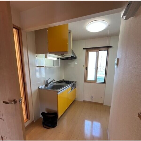 キッチン (キッチン)