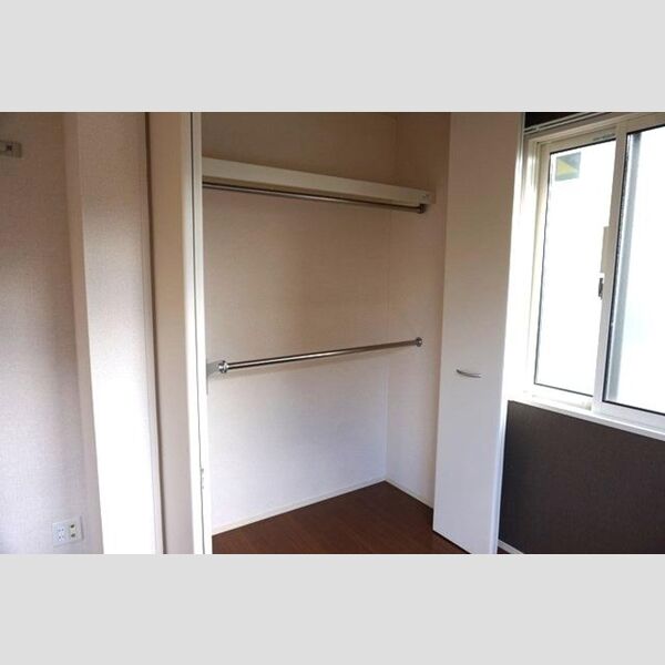 収納 (クローゼット)