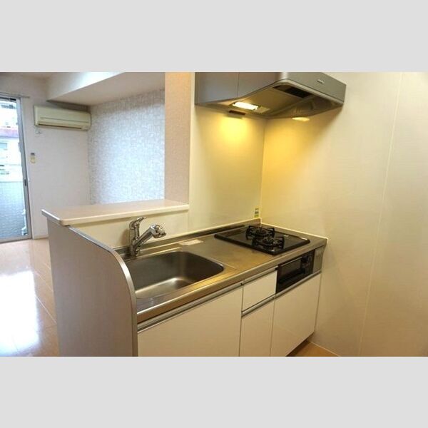 キッチン (対面式システムキッチン)