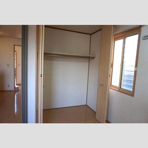 収納 (クローゼット)