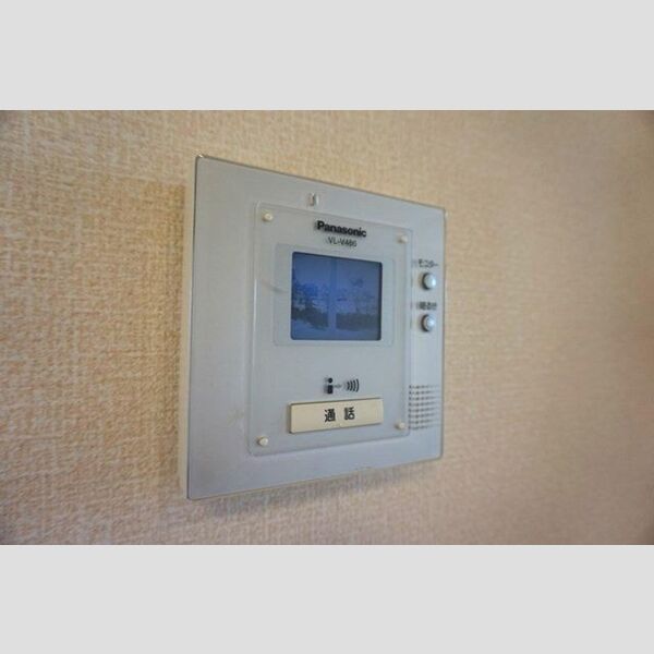 その他設備 (TVインターホン)