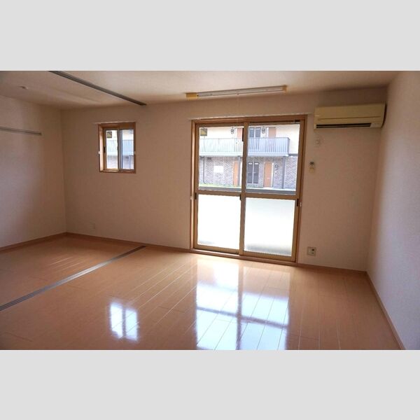 居室・リビング (LDK・3帖洋室)