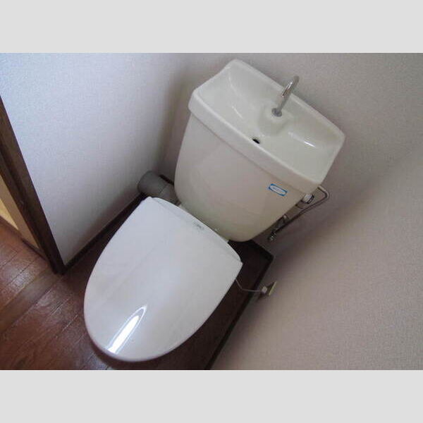 トイレ (温水洗浄便座)