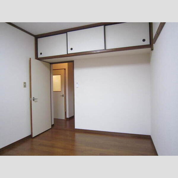 その他 (洋室)