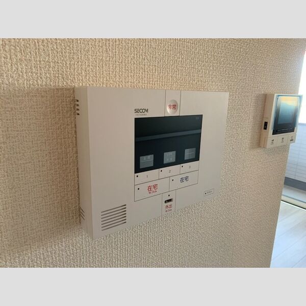 その他設備 (SECOM)