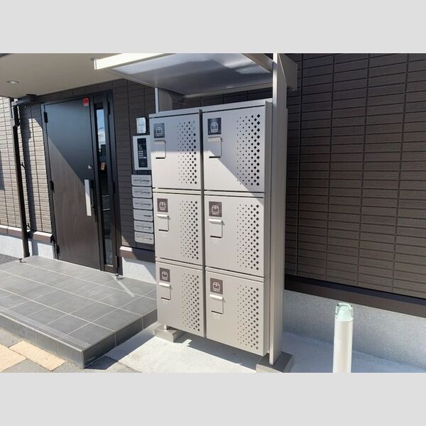 その他 (宅配BOX)