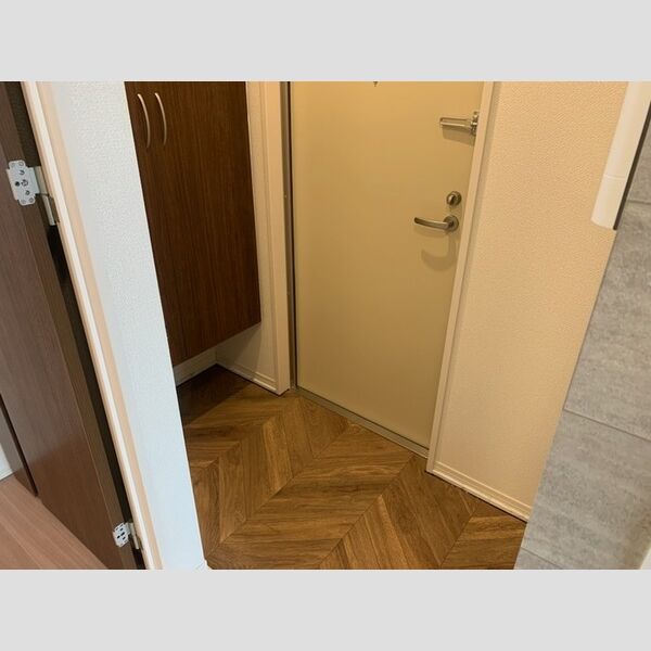 玄関 (玄関)