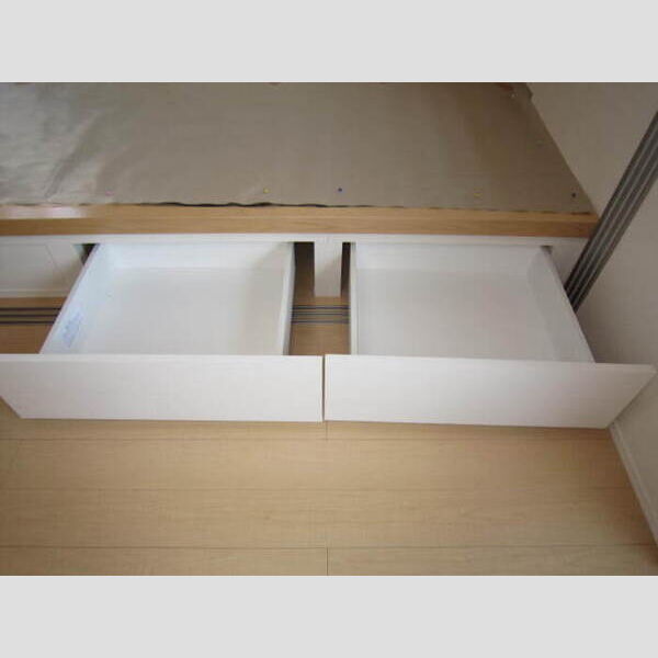 収納 (和室下収納)