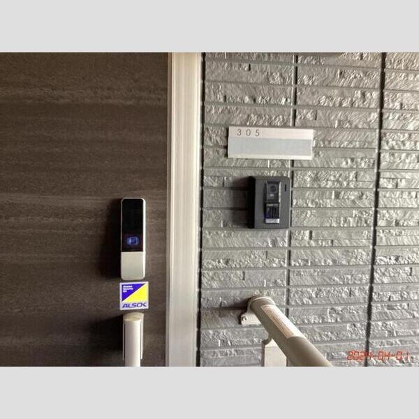 玄関 (玄関カードキー)