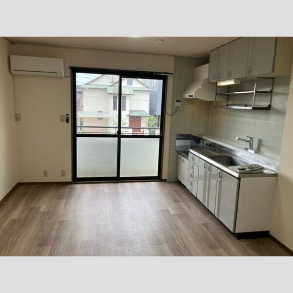 居室・リビング (DK)