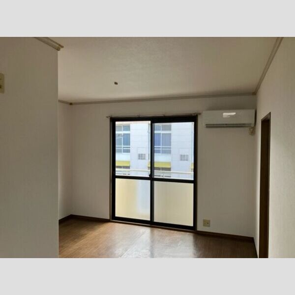 居室・リビング (DK)