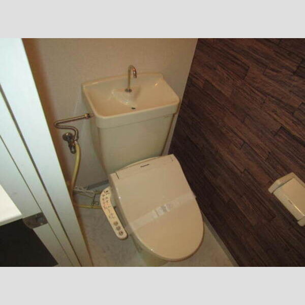 トイレ (温水洗浄暖房便座)