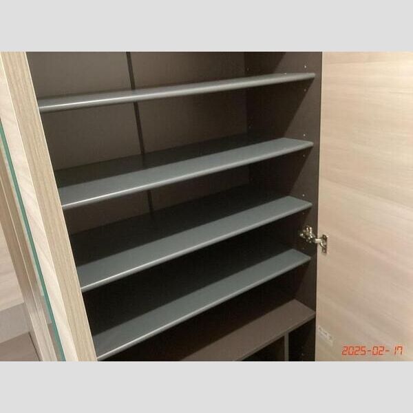 玄関 (シューズボックス)