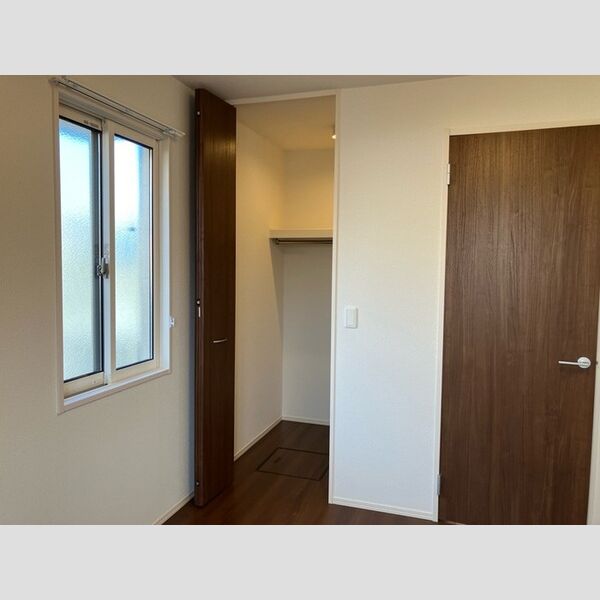 収納 (ウォークインクローゼット)