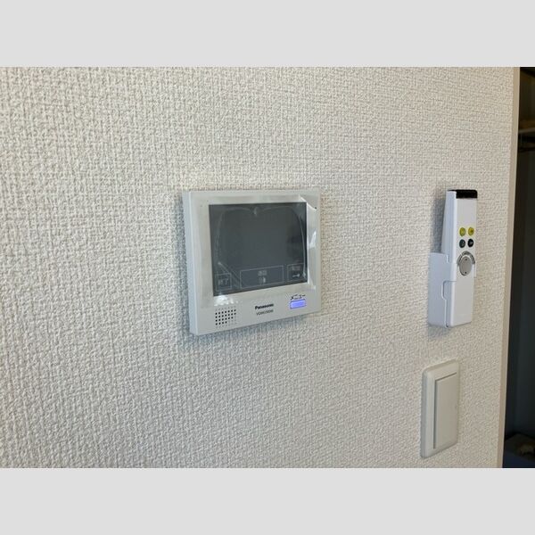 その他設備 (モニタ付きインターホン)