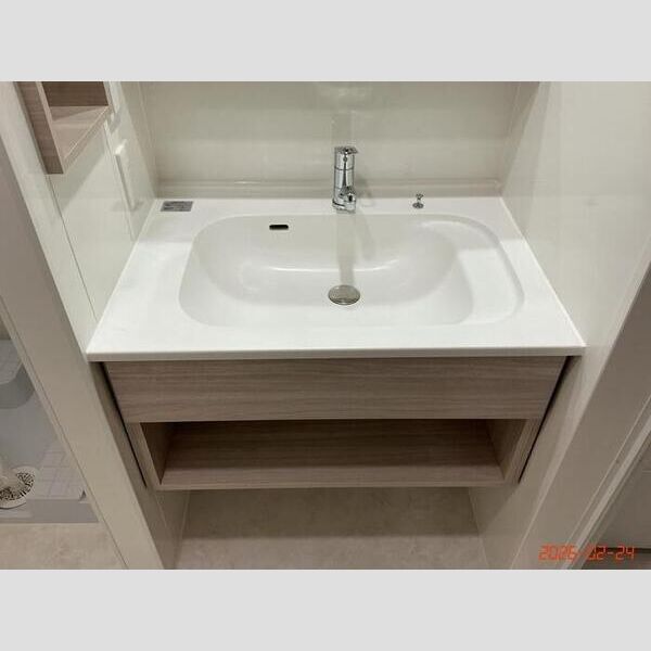 洗面所 (洗髪洗面化粧台)