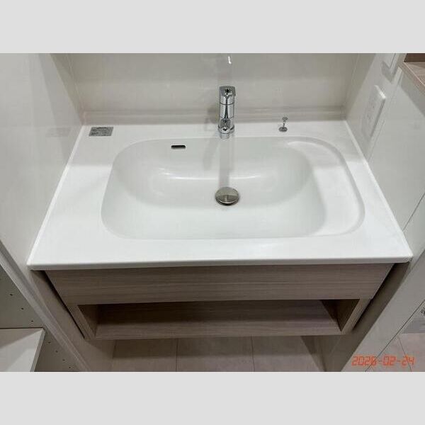 洗面所 (洗髪洗面化粧台)