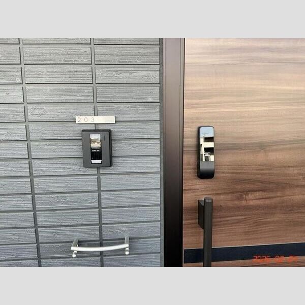 玄関 (玄関カードキー)