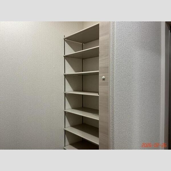 玄関 (玄関収納)