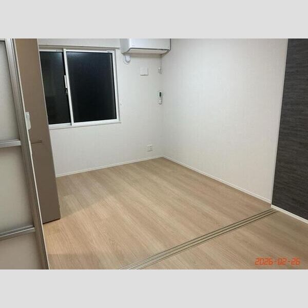 その他 (北東洋室)