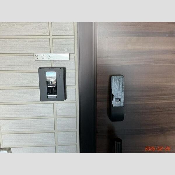 玄関 (玄関カードキー)