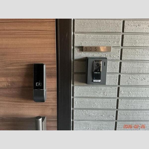 玄関 (玄関カードキー)