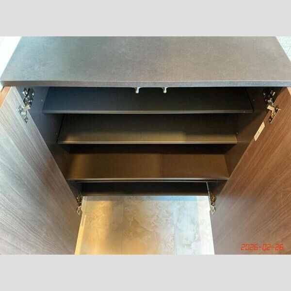 その他 (シューズボックスカウンター吊り戸タイプ)