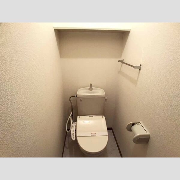 トイレ (温水洗浄暖房便座)