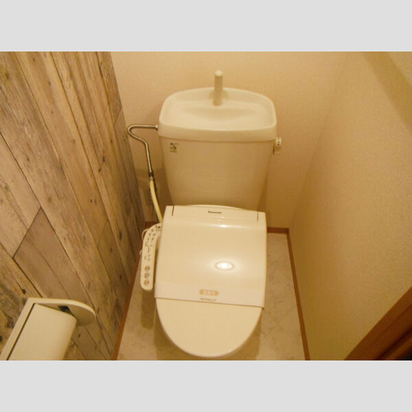 トイレ (温水洗浄暖房便座)