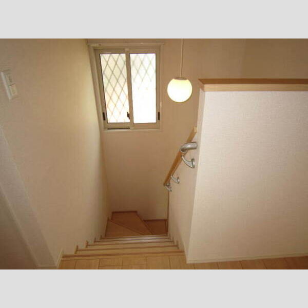 その他設備 (階段手すり)