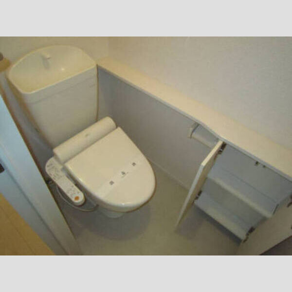 トイレ (温水洗浄便座)