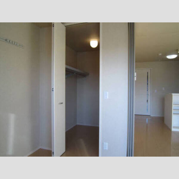 収納 (クローゼット)